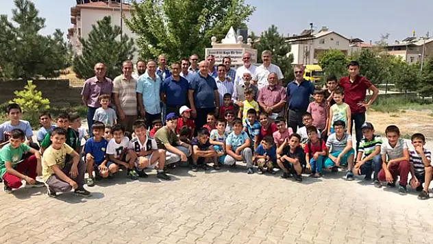 Konya'da hayırseverler okula çeşme yaptırdı