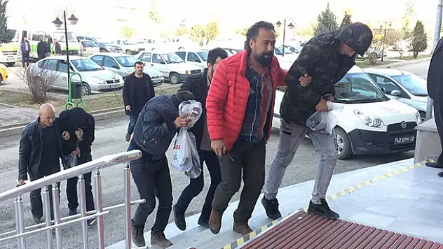 Konya'da hırsızlık çetesine operasyon