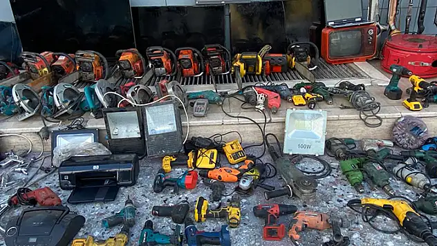 Konya'da hırsızlık operasyonunda 3 kişi yakalandı
