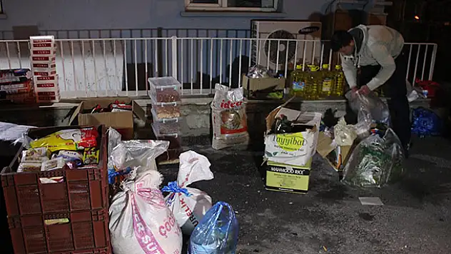 Konya'da hırsızlık! Polis baskınında çekyatın içine saklanmışlar