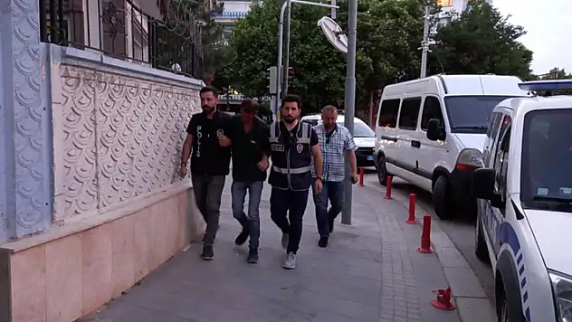 Konya'da hırsızlık şüphelisi çaldığı bisikleti satmaya çalışırken yakalandı
