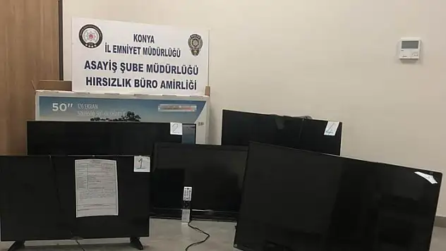 Konya'da hırsızlık şüphelisi çaldığı eşyaları satarken yakalandı
