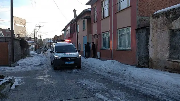 Konya'da hırsızlık şüphelisi karşılaştığı ev sahibini vurdu
