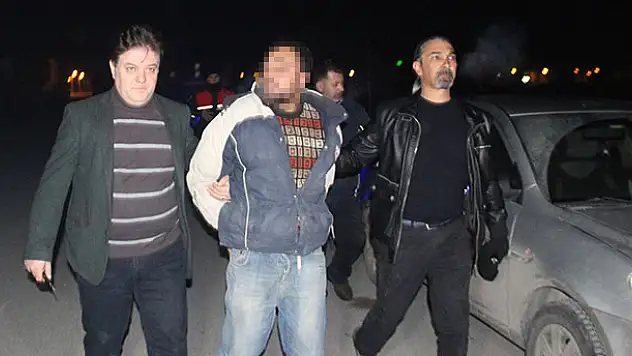 Konya'da hırsızlık şüphelisi kovalamaca sonrası yakalandı