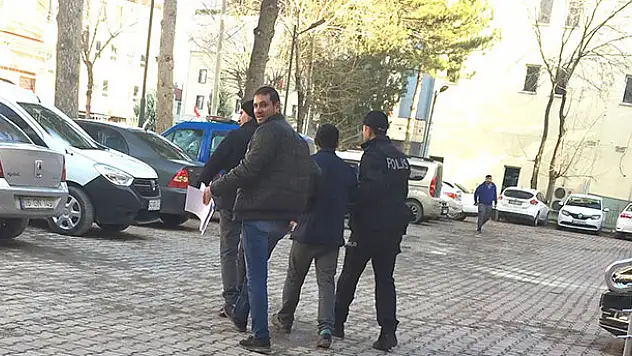Konya'da hırsızlık şüphelisi tutuklandı