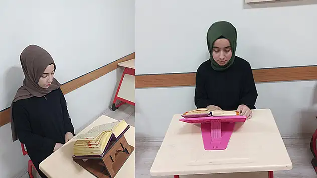 Konya'da iki genç kız 6 ayda Kur'an-ı Kerimi ezberledi

