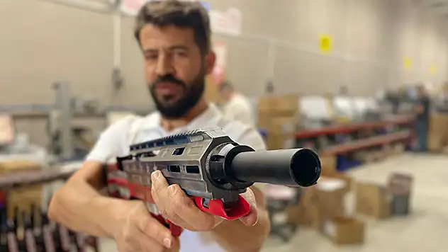 Konya'da iki girişimci, 2015'te üretimine başladıkları av tüfeklerini üç yıldır ABD'ye ihraç ediyor