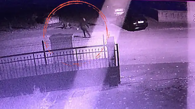 Konya'da iki kişinin korkunç kavgası! Önce bıçakladı sonra bıçaklandı, o anlar kamerada