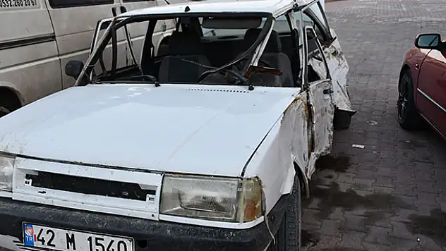 Konya'da iki otomobil çarpıştı: 1 ölü, 4 yaralı