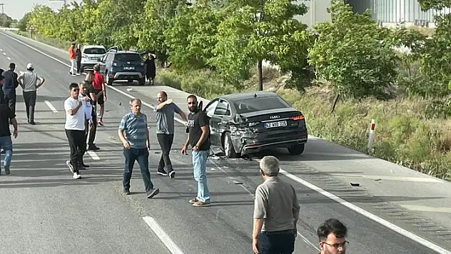 Konya'da iki otomobil çarpıştı: 1 yaralı
