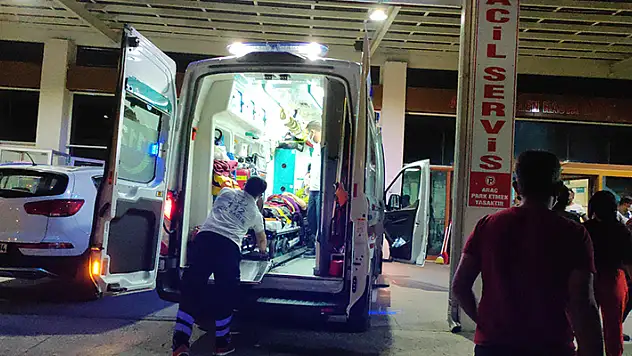 Konya'da iki otomobilin çarpıştığı kazada 4 kadın yaralandı
