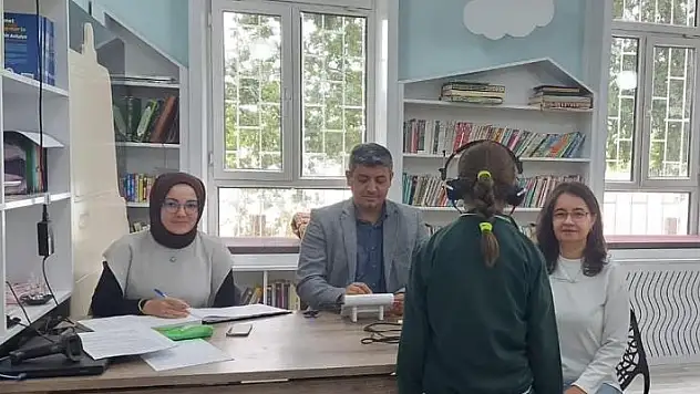 Konya'da ilkokul öğrencileri işitme testinden geçti
