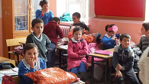 Konya'da ilkokul öğrencilerinden duygulandıran proje