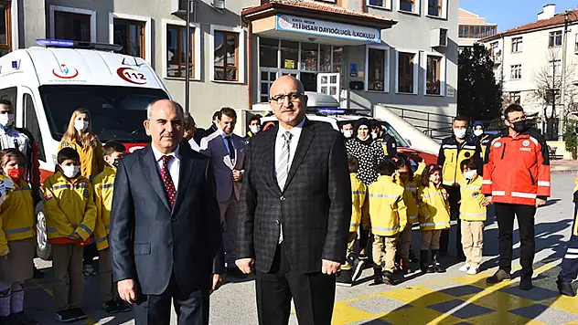 Konya'da ilkokul öğrencilerine acil sağlık hizmetleri tanıtıldı
