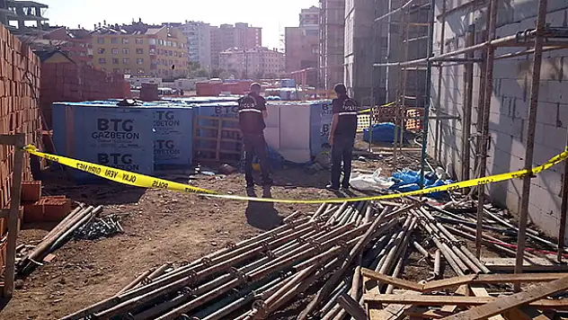 Konya'da inşaattan düşen işçi öldü