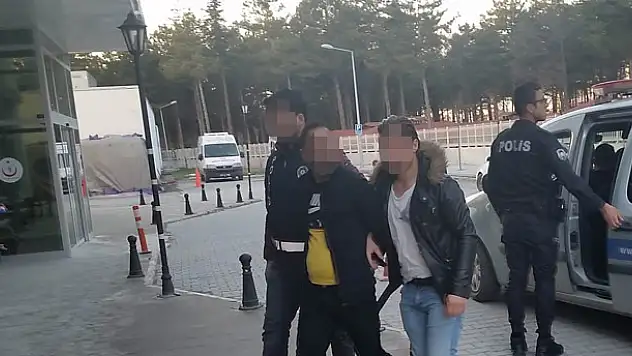 Konya'da inşaattan hırsızlık şüphelileri tutuklandı