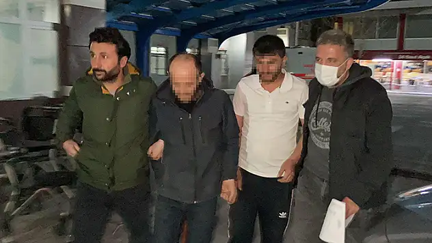 Konya'da inşaattan iskele demiri çalan 2 kişi yakalandı

