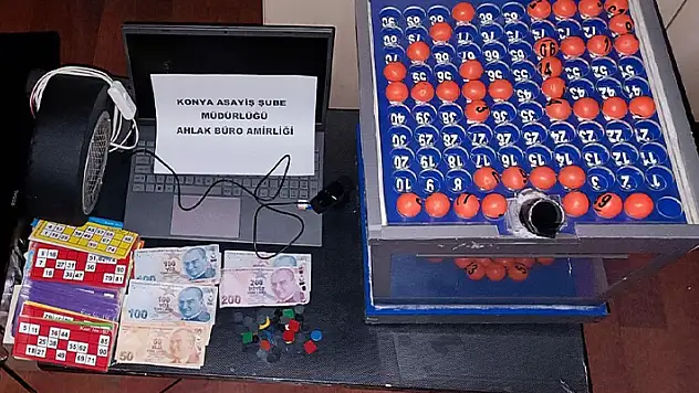 Konya'da iş yerinde kumar oynayanlara 237 bin 725 lira para cezası verildi

