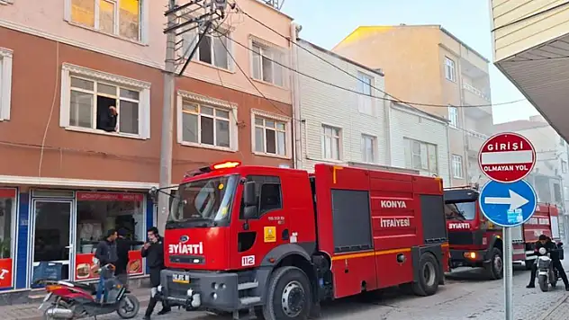 Konya'da iş yerinin bodrumunda çıkan yangın büyümeden söndürüldü