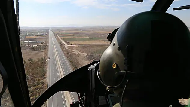 Konya'da jandarmadan havadan trafik denetimi