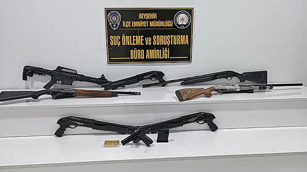 Konya'da kaçak silah operasyonu