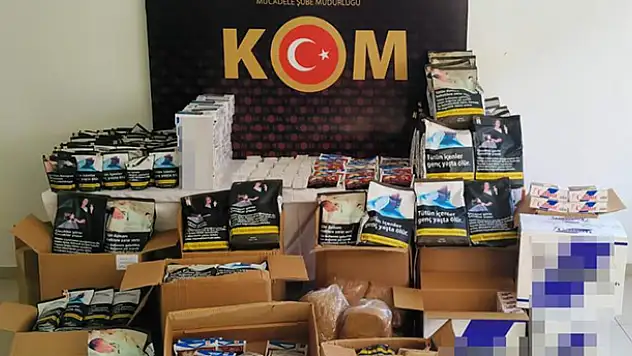 Konya'da kaçak tütün ve makaron operasyonu