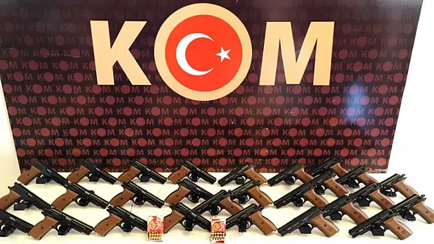 Konya'da kaçakçılara operasyon: 4 gözaltı
