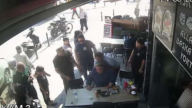 Konya'da kadının hayatını kurtaran polis o anları anlattı