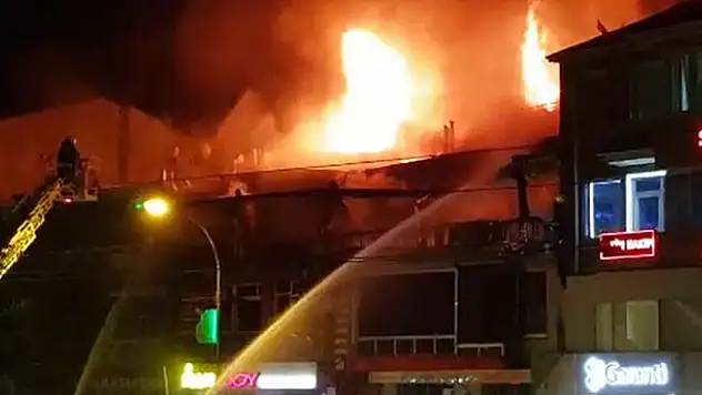 Konya'da kafede korkutan yangın