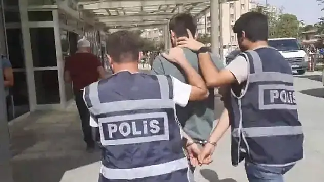 Konya'da kaldırımda yürüyen kişinin telefonunu gasbeden zanlı tutuklandı
