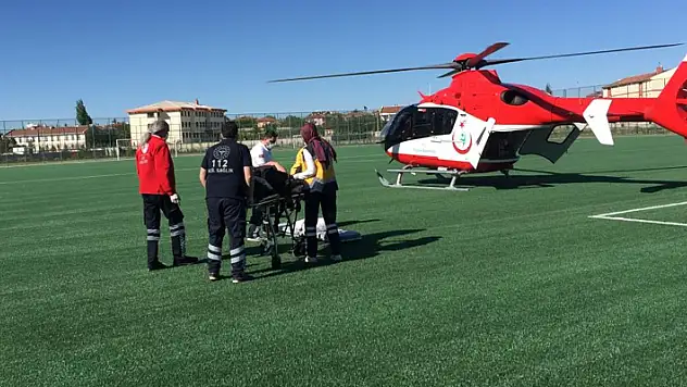 Konya'da kalp krizi geçiren yaşlı adam için helikopter ambulans havalandı
