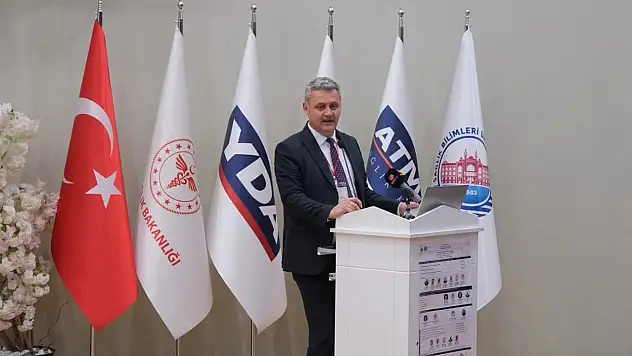 Konya'da kalp ve damar sağlığı konuşuldu