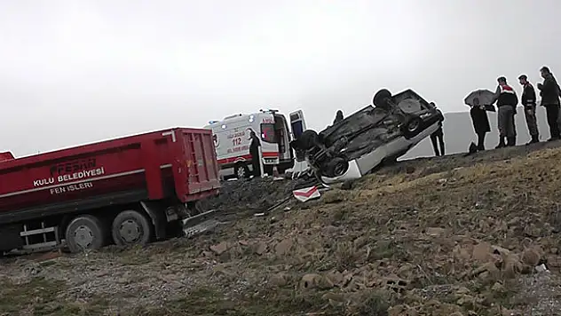 Konya'da kamyon ile otomobil çarpıştı: 1 ölü, 2 yaralı