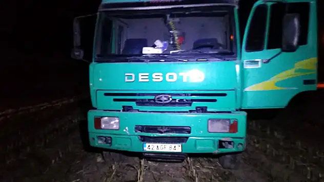 Konya'da kamyon otomobille çarpıştı: 1 yaralı