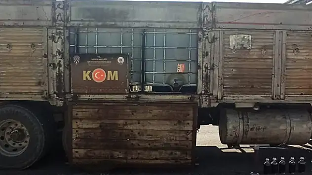 Konya'da kamyonda 14 bin litre kaçak akaryakıt ele geçirildi