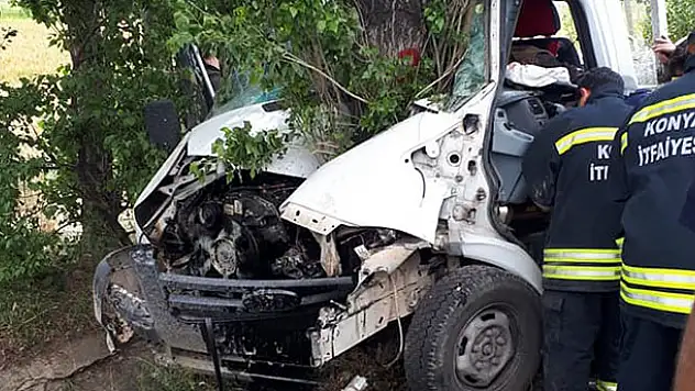 Konya'da kamyonet motosiklete çarptı: 1 ölü, 4 yaralı