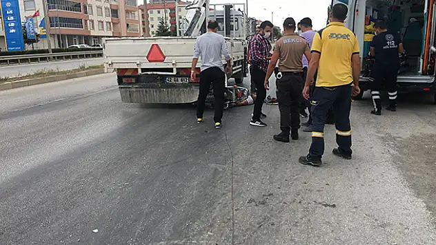 Konya'da kamyonete arkadan çarpan motosikletin sürücüsü yaralandı