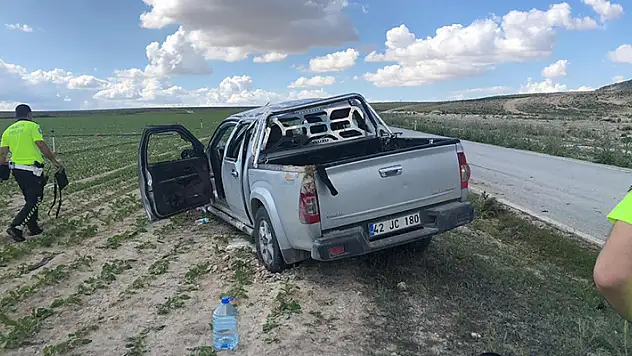 Konya'da kamyonetin takla atması sonucu 5 kişi yaralandı
