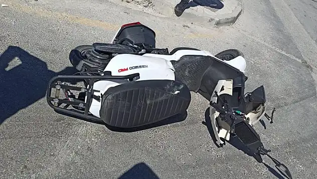 Konya'da kamyonetle çarpışan elektrikli bisikletin sürücüsü yaralandı