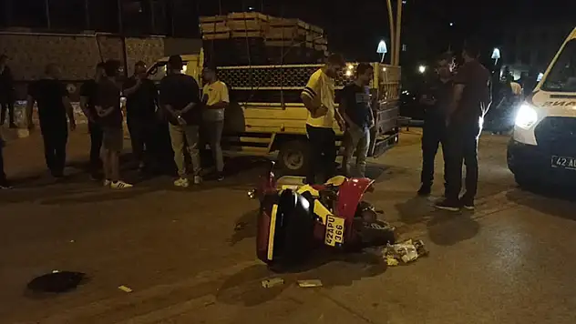 Konya'da kamyonetle çarpışan motosikletin sürücüsü yaralandı
