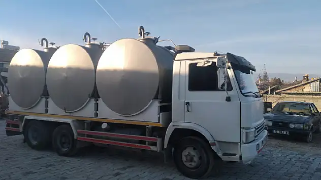 Konya'da kamyonun çarptığı bisikletli ağır yaralandı

