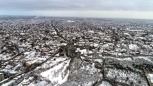 Konya'da kar manzarası havadan görüntülendi