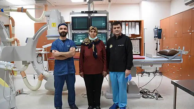 Konya'da karaciğer damarına yerleştirilen stent yerleştirilen hasta nakilden kurtuldu
