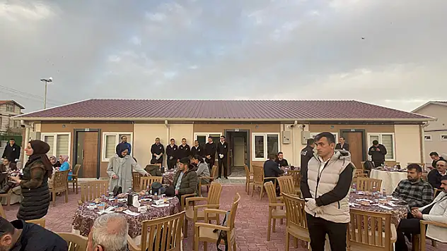 Konya'da Karatay Belediyesi depremzedeler için konukevi açtı
