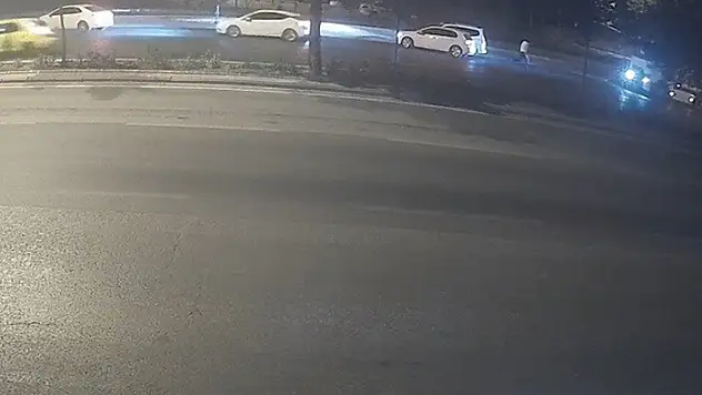 Konya'da karı kocanın uyuşturucu teslimatına operasyon anı kamerada
