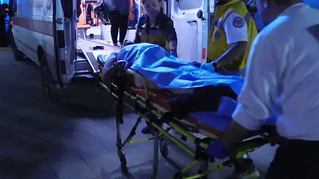 Konya'da karı kocaya evinde bıçaklı saldırı