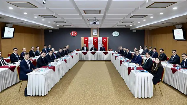 Konya'da Kaymakamlar Toplantısı Vali Özkan başkanlığında yapıldı
