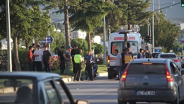 Konya'da kaza şokuyla dili boğazına kaçan çocuk korkuttu