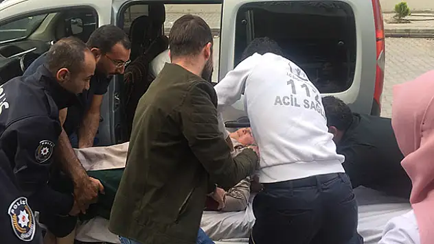 Konya'da kaza sonrası yaralanan kadını hastaneye polis getirdi