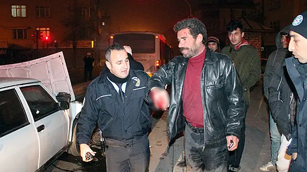 Konya'da kaza yapan alkollü sürücünün ilginç diyaloğu